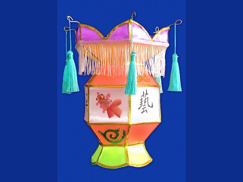 非遗精巧灯